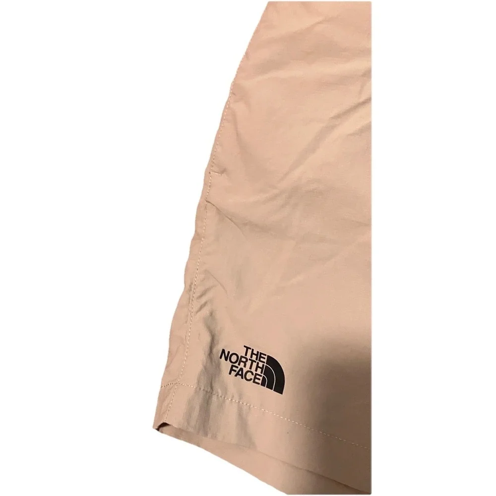 The North Face Mens Shorts Lightweight Sz XL‎ Tan Khaki Nylon Zip Pocket Outdoor
